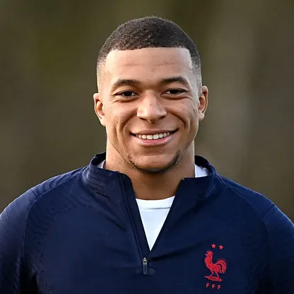 Kylian Mbappe, ya zura ƙwallaye biyu yayin da Faransa ta doke Iraq