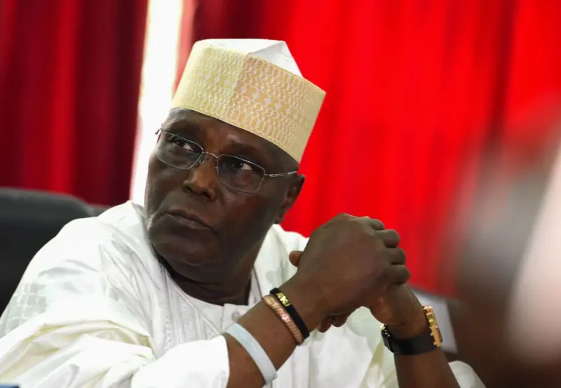 Atiku Ya Soki Tafiyar Tinubu Zuwa Turai, Ya Ce Ƙasa Na Bukatar Shugabanci